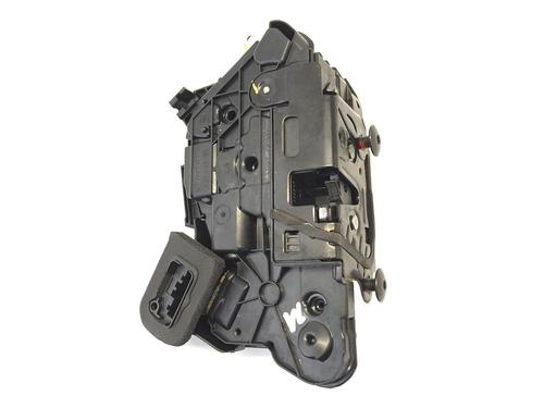 Used Front left lock VW PASSAT B8 Variant (3G5, CB5) 2.0 TSI (220 hp) 18462387