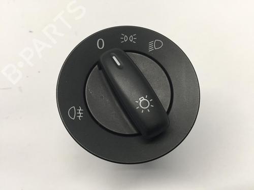 Commande de phare VW GOLF VI Variant (AJ5) 1.2 TSI (105 hp) 18462149