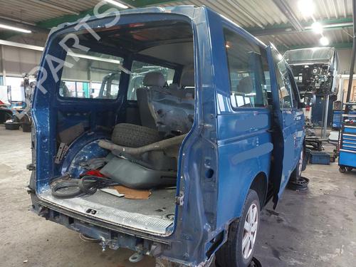 Right front door VW TRANSPORTER T5 Bus (7HB, 7HJ, 7EB, 7EJ) 1.9 TDI | BP22685105C3 