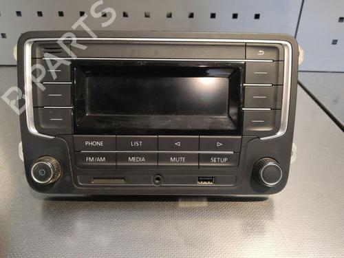 Used Radio Radio VW CADDY IV MPV (SAB, SAJ) 1.4 TGI CNG (110 hp) 33634284 33634284