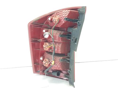 Right taillight KIA CARENS III MPV (UN) 2.0 CRDi 140 | BP15365588C35 