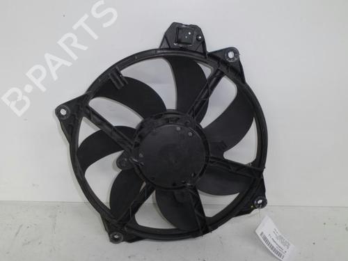 Radiator fan RENAULT SCÉNIC III (JZ0/1_) 1.2 TCe (116 hp) M155547D