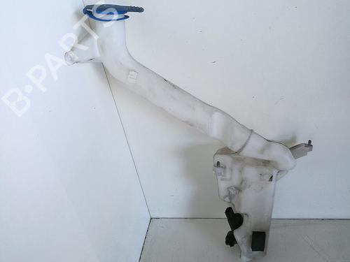 Used Windscreen washer tank VW POLO (9N_, 9A_) 1.2 (54 hp) 15366999