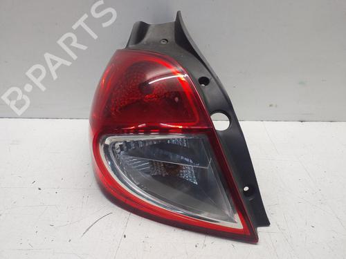 Venstre Baklys RENAULT CLIO III (BR0/1, CR0/1) 1.2 16V (BR02, BR0J, BR11, CR02, CR0J, CR11) (75 hp) 31635027