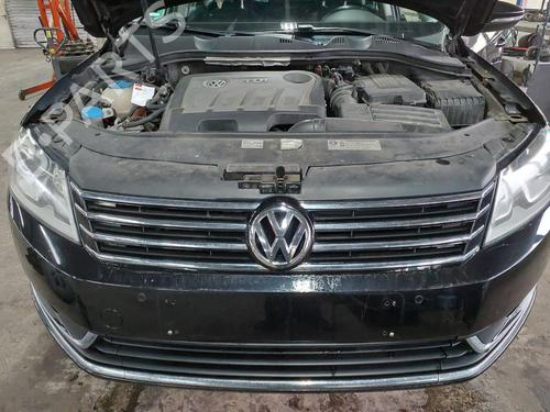 Grille VW PASSAT B7 Variant (365) 2.0 TDI | BP32377795C40