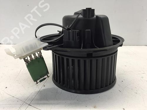Used Heater blower motor VW GOLF VI (5K1) 1.4 (80 hp) 18599971