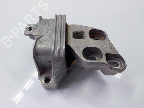 Gearbox mount MERCEDES-BENZ GLA-CLASS (X156) GLA 180 (156.942) | BP18463572M88 