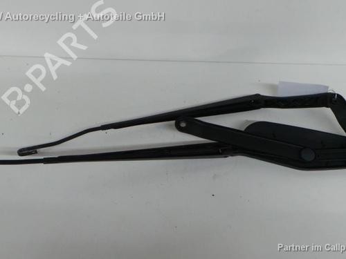 Used Front windshield wiper arm NISSAN ALMERA TINO (V10) 2.0 (136 hp) 15363072