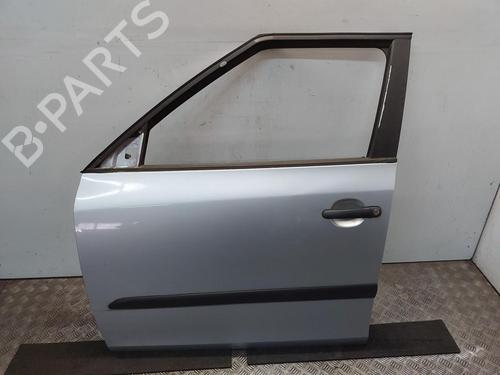 Used Left front door SKODA FABIA II Combi (545) 1.4 TDI (80 hp) 30474024