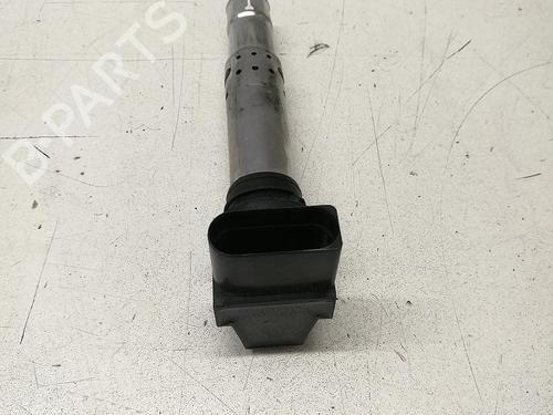 Used Ignition coil VW GOLF IV (1J1) 1.4 16V (75 hp) 15366986