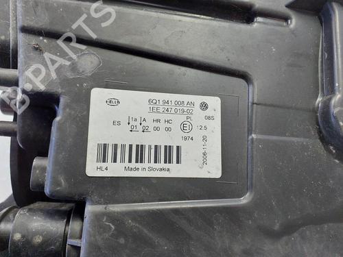 Right headlight VW POLO (9N_, 9A_) 1.2 | BP25930528C29 