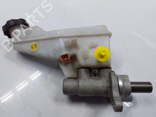 Used Brake master cylinder HYUNDAI KONA (OS, OSE, OSI) 1.0 T-GDi (120 hp) 18463986