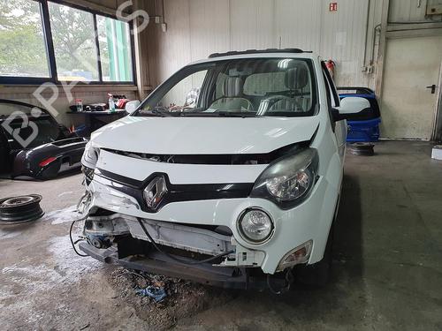 Grille RENAULT TWINGO II (CN0_) 1.2 16V (CN04, CN0B) | BP16177990C40 