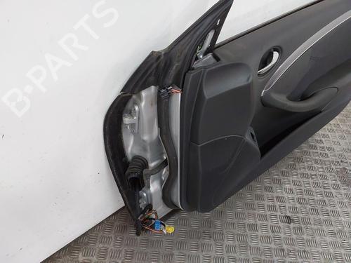 Right front door MERCEDES-BENZ CLK (C209) CLK 200 Kompressor (209.342) | BP25431833C3 