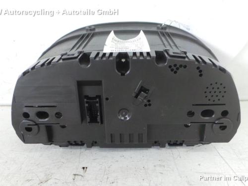 Instrument cluster BMW 3 (E90) 318 i | BP16175478C47 