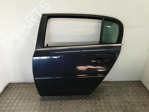 Used Left rear door OPEL SIGNUM Hatchback (Z03) 2.2 direct (F48) (155 hp) 16067495