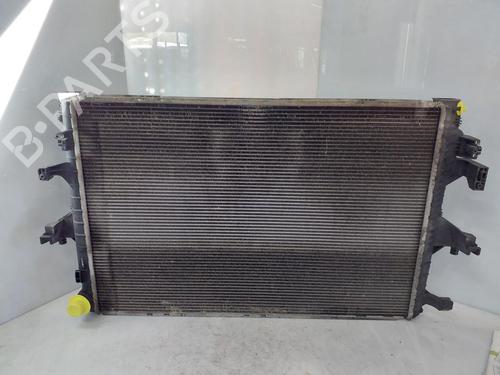 Used Water radiator Water radiator VW TRANSPORTER T5 Van (7HA, 7HH, 7EA, 7EH) 2.0 TDI (102 hp) 34229810 34229810