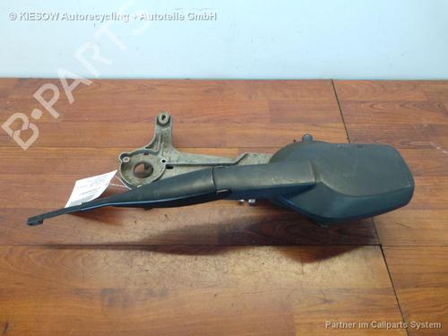 Used Front windshield wiper arm MERCEDES-BENZ CLK (C208) CLK 200 (208.335) (136 hp) 15361224