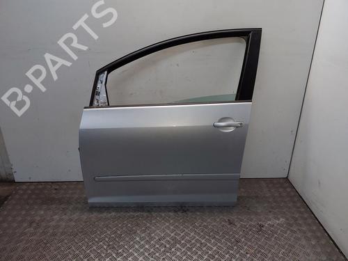 Puerta delantera izquierda VW GOLF PLUS V (5M1, 521) 1.6 (102 hp) 31239792