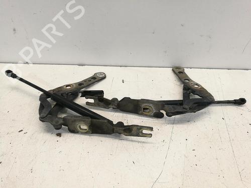 Used Hinge/Door check strap BMW 3 Coupe (E46) 330 Ci (231 hp) 18462296
