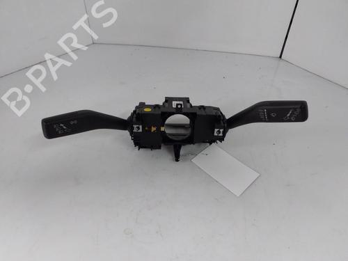 Used Switch SEAT Mii (KF1, KE1) 1.0 (60 hp) 24232408