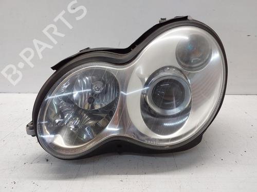 Faro anteriore sinistro Faro anteriore sinistro MERCEDES-BENZ C-CLASS (W203) C 180 Kompressor (203.046) (143 hp) 35944430 35944430