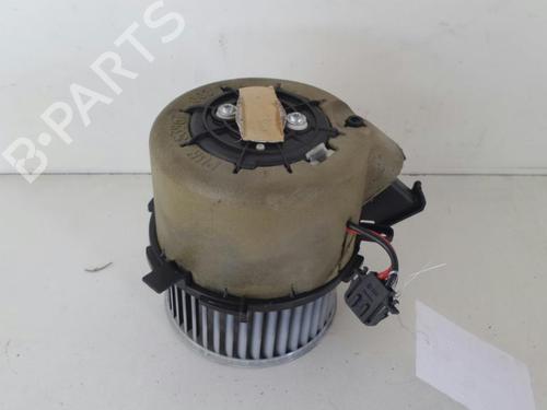 Used Heater blower motor AUDI A4 B8 Avant (8K5) 2.0 TDI (143 hp) 15363933