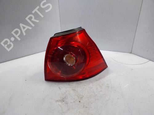 Achterlicht rechts VW GOLF V (1K1) 1.4 16V (75 hp) 30893630