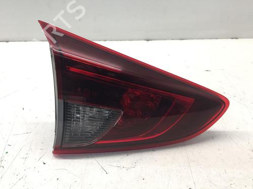 Højre baglygte bagklap MAZDA 2 Hatchback (DL, DJ) 1.5 SKYACTIV-G M Hybrid (90 hp) 18464087