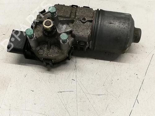 Used Front wiper motor VW PASSAT B5.5 Variant (3B6) 2.5 TDI (163 hp) 19785957