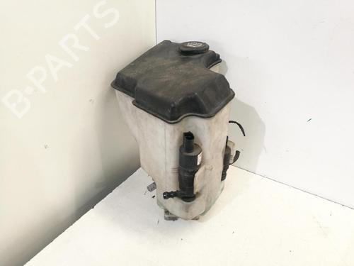 Used Windscreen washer tank BMW 3 Coupe (E46) 330 Ci (231 hp) 18462301