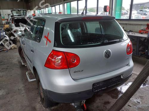 Right taillight VW GOLF V (1K1) 1.9 TDI | BP26669901C35 