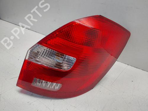 Used Right taillight SKODA FABIA II (542) 1.2 12V (60 hp) 22795335