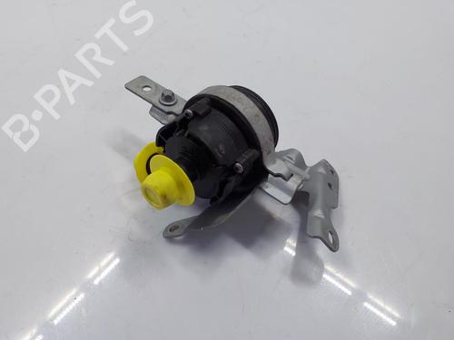 Used Steering pump MERCEDES-BENZ GLA-CLASS (X156) GLA 180 (156.942) (122 hp) 18463617