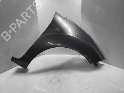Parafango anteriore destro FORD FIESTA VI (CB1, CCN) 1.25 (60 hp) 31962891