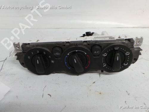Used Climate control FORD FOCUS II Turnier (DA_, FFS, DS) 2.0 TDCi (110 hp) 15362474