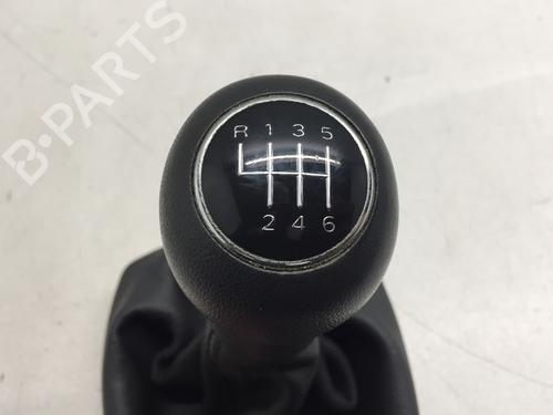 Gear lever AUDI A4 B7 Avant (8ED) 2.7 TDI | BP15366034M90 