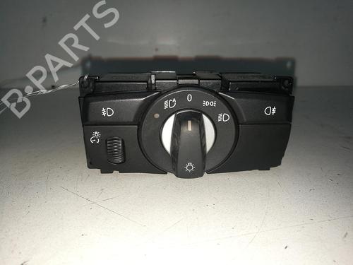 Used Headlight switch BMW 5 Touring (E61) 520 d (150 hp) 18462065