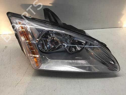 Used Right headlight FORD FOCUS II Turnier (DA_, FFS, DS) 1.6 TDCi (109 hp) 15365379