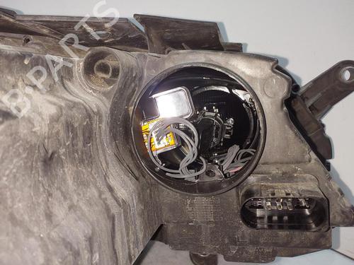 Venstre forlygte VW PASSAT B7 Variant (365) 2.0 TDI | BP32377797C28