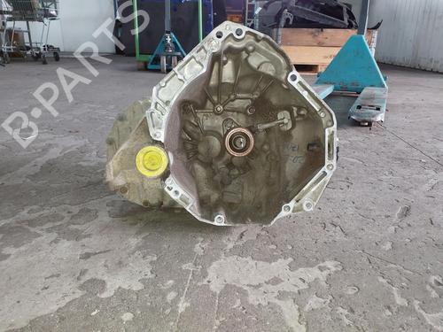 Używane Skrzynia biegów RENAULT TWINGO III (BCM_, BCA_) 1.0 SCe 70 (BCMB) (69 hp) 29740633