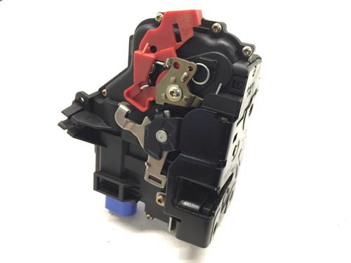 Front right lock AUDI A8 D3 (4E2, 4E8) 4.2 quattro | BP18462010C97 