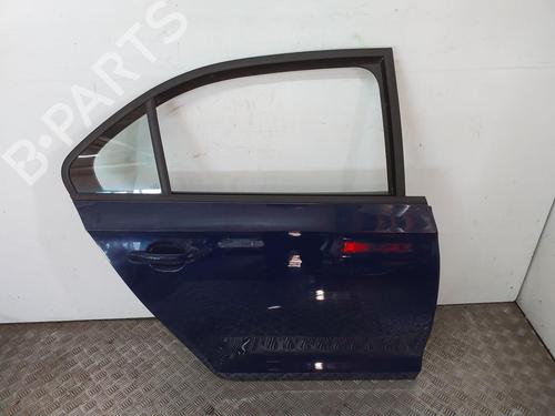 Used Right rear door SKODA RAPID (NH3, NK3, NK6) 1.6 TDI (105 hp) 26137289