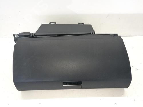 Used Glove box MERCEDES-BENZ A-CLASS (W169) A 170 (169.032, 169.332) (116 hp) 15365646