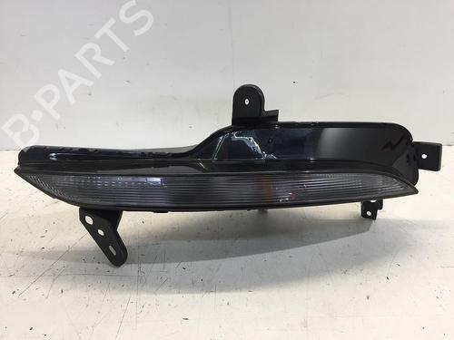 Used Left front indicator RENAULT MEGANE IV Grandtour (K9A/M/N_) 1.3 TCe 140 (K9NB) (140 hp) 16101989