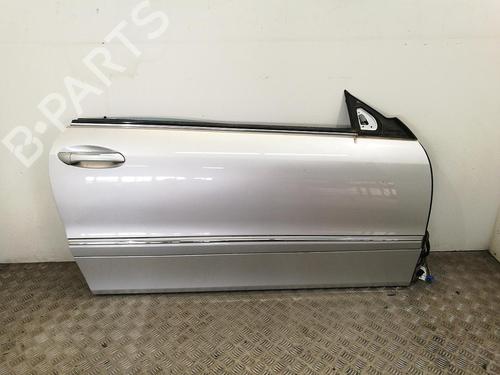 Used Right front door MERCEDES-BENZ CLK (C209) CLK 200 Kompressor (209.342) (163 hp) 18462359