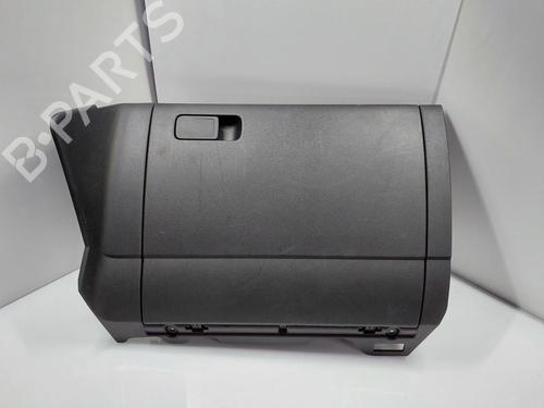 Used Glove box Glove box VW GOLF VII (5G1, BQ1, BE1, BE2) 1.0 TSI (110 hp) 18463158 18463158