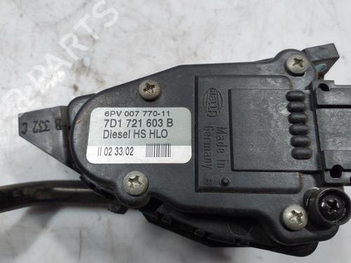 Pedal VW TRANSPORTER T4 Bus (70B, 70C, 7DB, 7DK, 70J, 70K, 7DC, 7DJ) 2.5 TDI | BP32038901I4