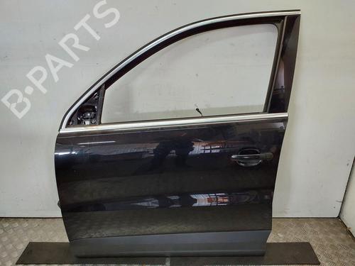 Used Left front door Left front door 38159996 38159996