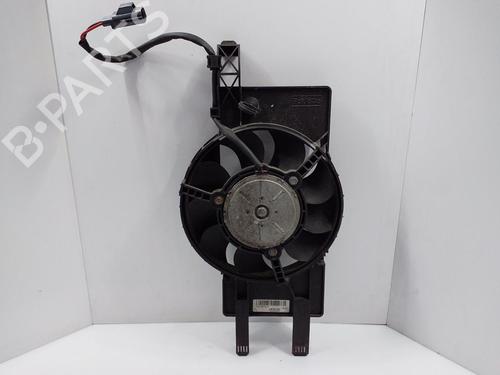 Used Radiator fan Radiator fan FORD FOCUS III Turnier 1.0 EcoBoost (125 hp) 18463448 18463448